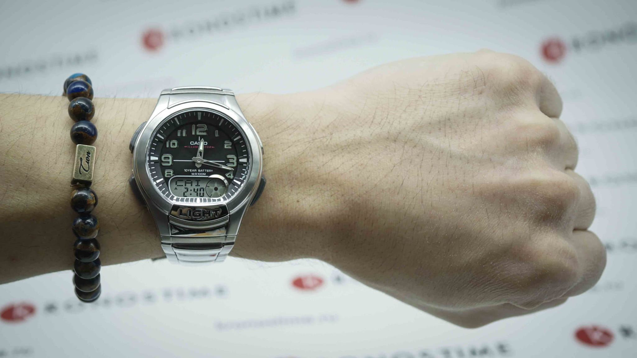 Casio Casio Collection AQ-180WD-1B  — детали корпуса и нержавеющая сталь